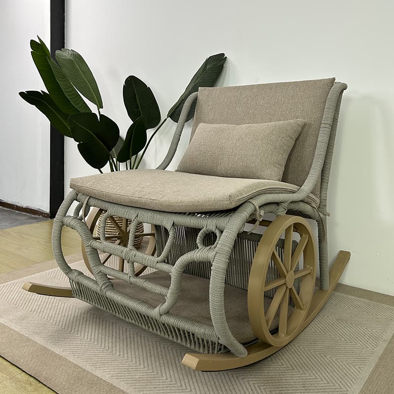Outdoor cat furniture, New Woven Chairs - Image 4