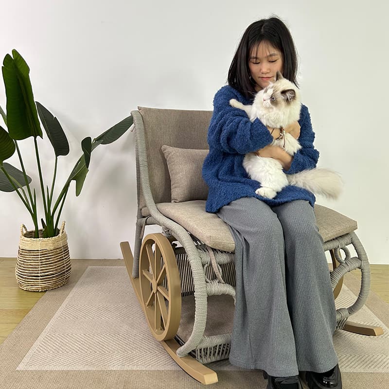Outdoor cat furniture, New Woven Chairs - Image 2
