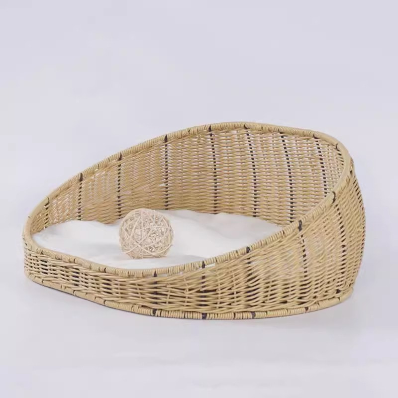 Rattan pet bed for dog