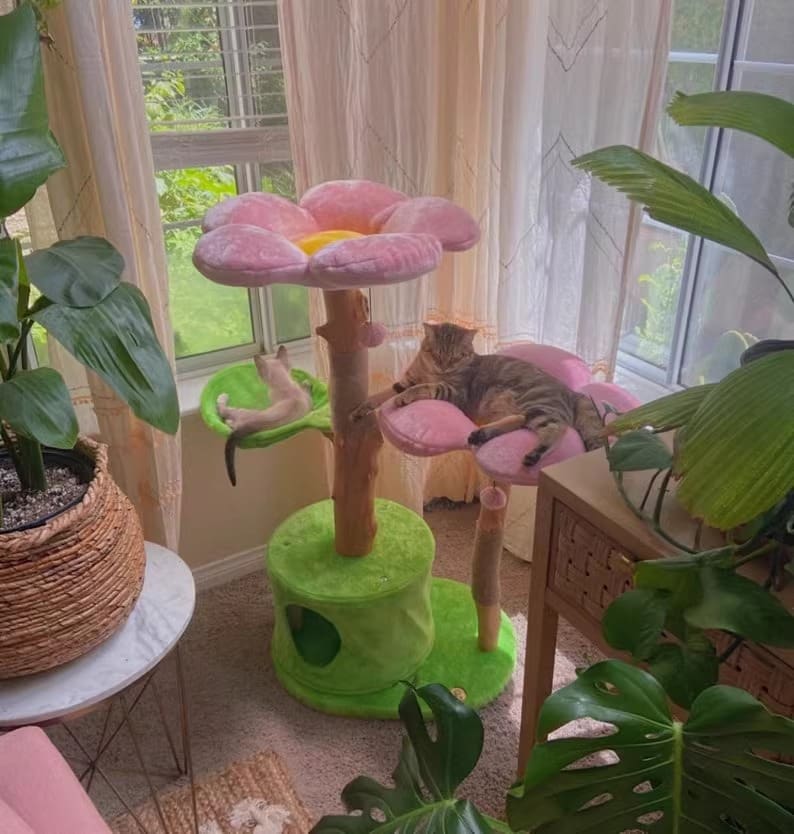Luxury Floral-Themed Cat Furniture, cat scratching post - Image 3